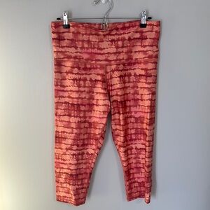 NWOT Athleta Women's Elation Printed Capri Tie-Dye Leggings